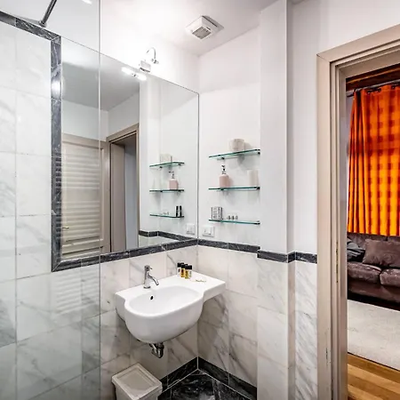 Yd San Niccolo Riverside Apartmán *